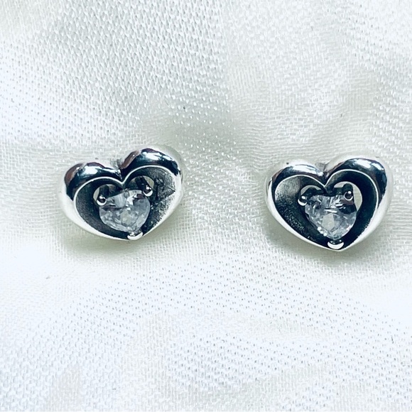NWOT Double Heart Stud Earrings, Sterling Silver 925 - Picture 2 of 13